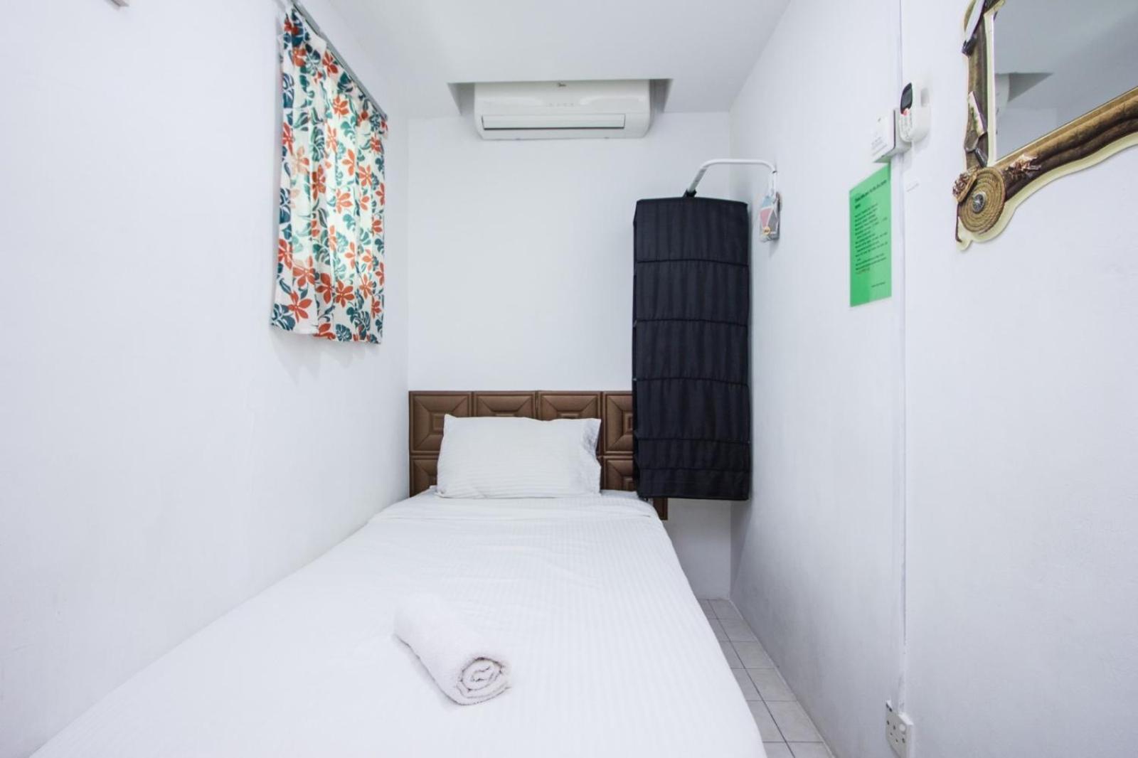 Nautilus Bay Home Inn จอร์จทาวน์ ภายนอก รูปภาพ
