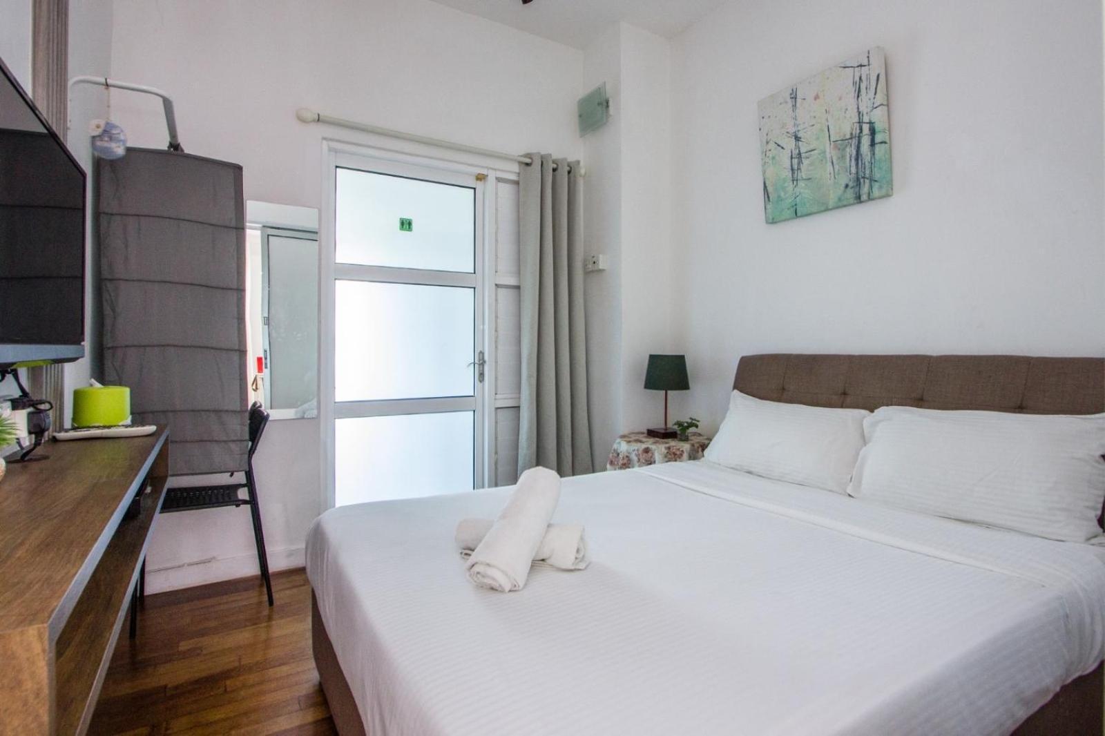 Nautilus Bay Home Inn จอร์จทาวน์ ภายนอก รูปภาพ