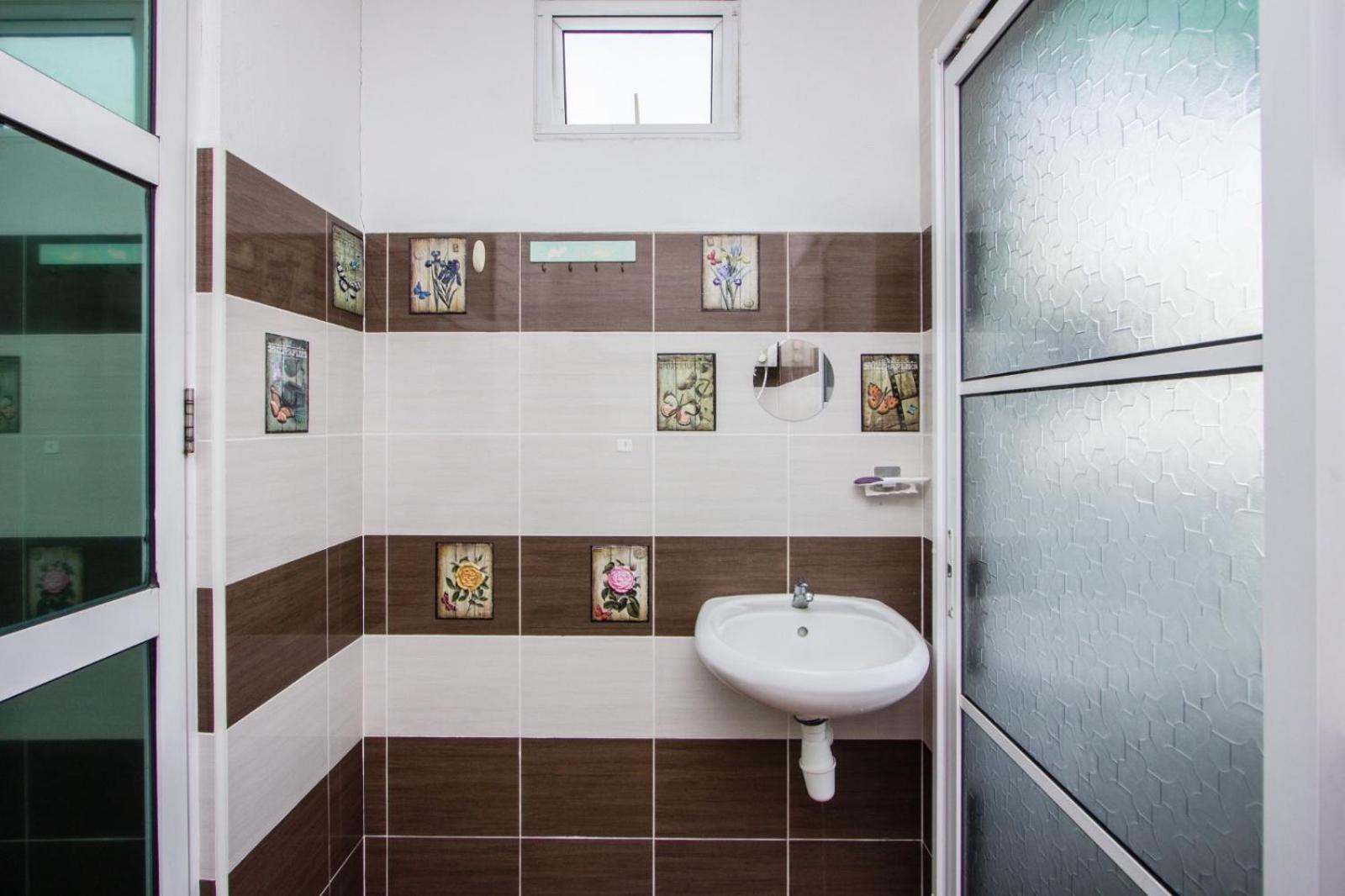 Nautilus Bay Home Inn จอร์จทาวน์ ภายนอก รูปภาพ