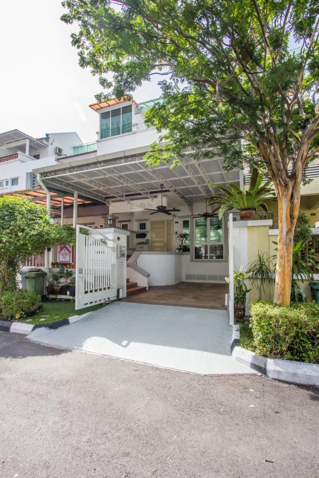 Nautilus Bay Home Inn จอร์จทาวน์ ภายนอก รูปภาพ