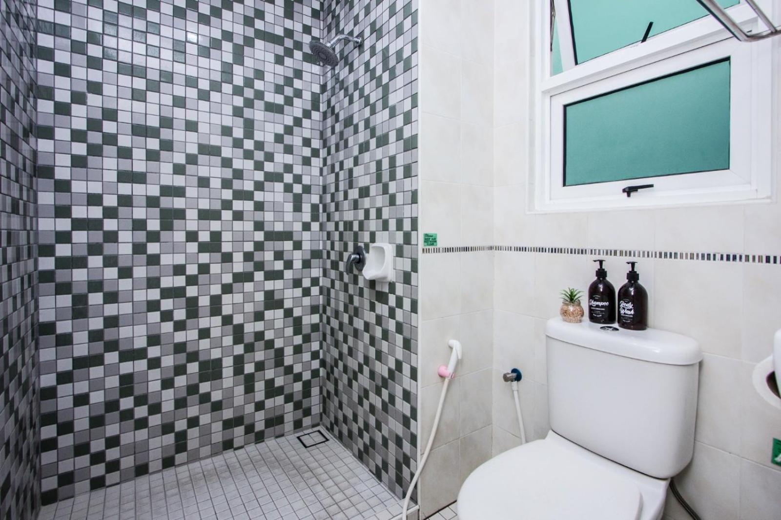 Nautilus Bay Home Inn จอร์จทาวน์ ภายนอก รูปภาพ